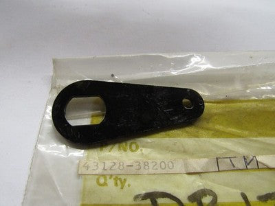 SUZUKI STAND & REAR BRAKE DR-200,SP-125,200 43128-38200