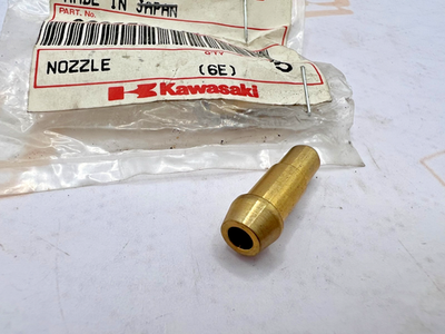 New OEM Kawasaki 92062-3705 Nozzle NOS