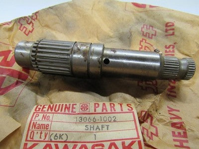 NOS Kawasaki Kickstarter Shaft  1977-1979 ke250 13066-1002