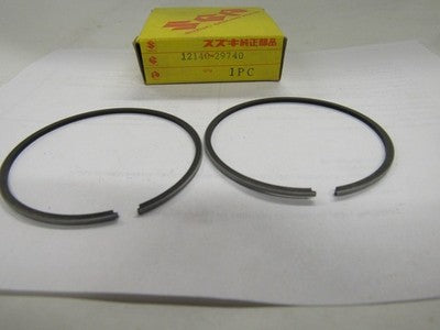 GENUINE NOS Suzuki Piston Ring Set 12140-29740