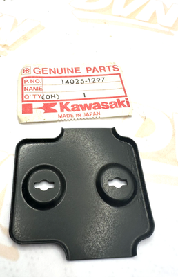 Kawasaki Bracket  14025-1297 NOS
