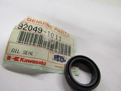 1979 - 1983 Kawasaki KX80 KDX80 Rear Hub Oil Seal 92049-1012 NOS NEW 24X40X8