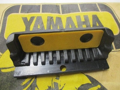 NOS YAMAHA 1984 XVZ12 HINGE COVER 1 41R-2846K-00