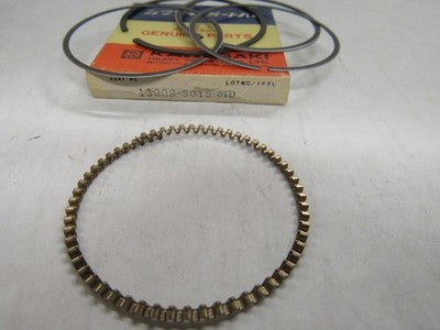 Kawasaki 13008-5015 STD Ring Set Piston GENUINE OEM   KZ1300