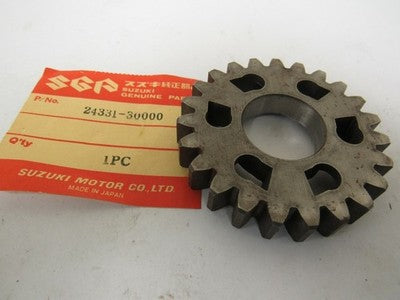 NOS Suzuki Third Gear, Driven. Part 24331-30000   1971-1975 TS250