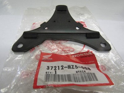 NOS Honda 1994-2003 VF750 Upper Bracket Meter 37212-MZ5-008
