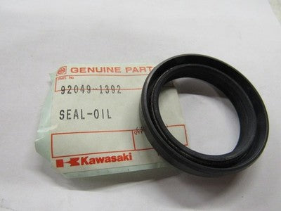 KAWASAKI 90 - 01 ZX11 NINJA OEM NOS FORK OIL SEAL 92049-1392 ZR1100 ZEPHYR jh