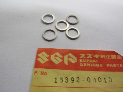 NOS OEM Suzuki Valv e Seat Gasket 1972-1986 JR50 GT380 GT550 Indy 13392-04010