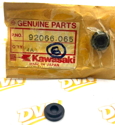 Kawasaki NOS NEW 92066-065 Plug KL KZ KLT KLX KL250 KZ250 KZ200 KLT200 KLX250