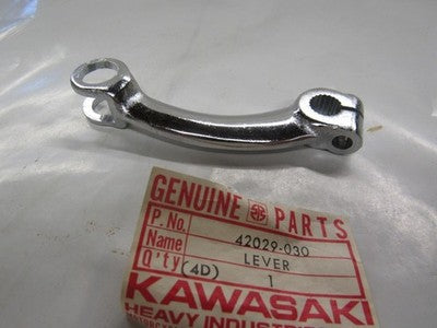 1974-80 KS125 KE125 KE175 KD125 KAWASAKI REAR BRAKE CAM LEVER NOS 42029-030