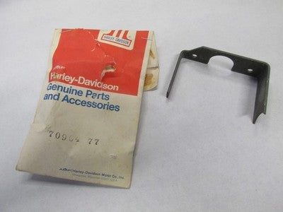 NOS OEM 1977-84 HARLEY DAVIDSON FX FXE SPEEDOMETER BRACKET 70904-77 FREE SHIP