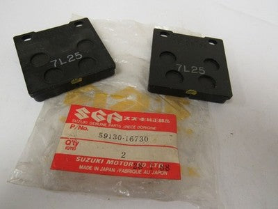 Suzuki GS550 1985-86  oem Brake shoe set p.n 59100-16830  59130-16730