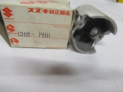 NOS Suzuki 1981-1982 RM125 RM 125 OEM Piston STD Bore 12110-14111