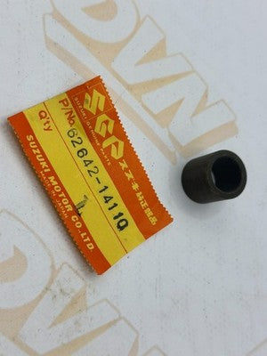 Suzuki RM125 RM250 RM500 1982-  84 BUSH , CUSHION LEVER 62642-14110 NOS