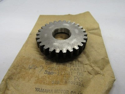 315-17231-00 Yamaha 3rd Wheel Gear (26T) for AT2 AT3 CT2 CT3 DT100 DT125 DT175 +
