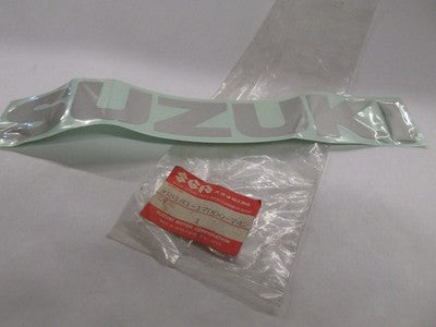 NOS   68181-17D00-742 Suzuki Emblem,cowling under,     1990-91  GSXR750