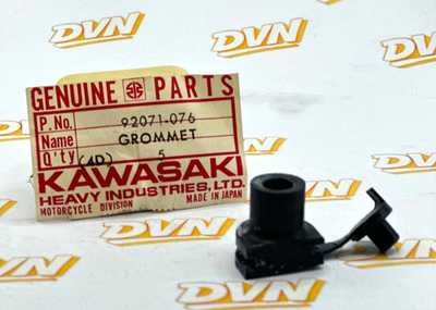 Kawasaki NOS OEM 92071-076 Right Engine Cover Grommet KD KE KS KX KD125 KE125