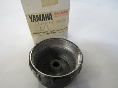 NOS OEM YAMAHA OEM FLOAT CHAMER COVER  1976 YZ80   314-14181-08-33