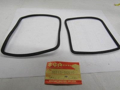 77-81  Suzuki GT185 GT250 SP370 SP400 TS 185 250 400 Tailight gasket 35713-30510