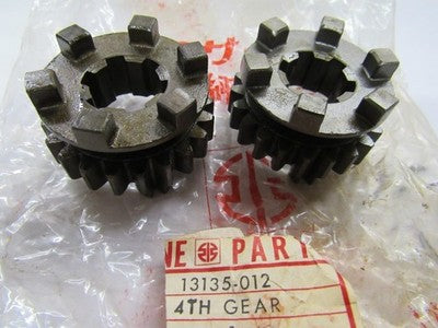 NOS Genuine 71-75 Kawasaki F6 125 F7 175 Tranny 4th Output Gear OEM NEW