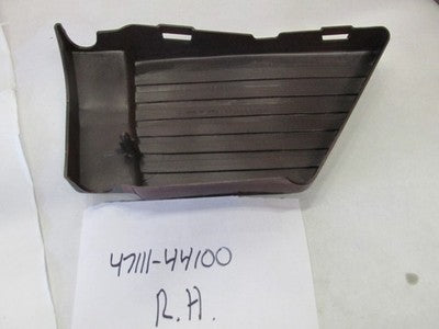 SUZUKI GS450E   SIDE COVER  RED