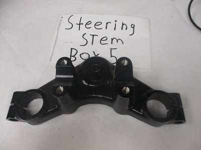 NOS Suzuki 1970-1972 TC90 TS90 Steering Stem Head 51311-25010-019