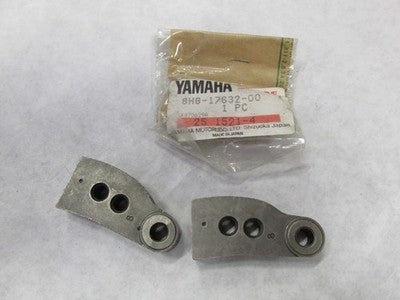 Yamaha 8H8-17632-00. OEM Clutch Weight. Fits Yamaha EC540(79-80  SOLD AS 2