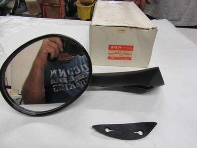 OEM SUZUKI 2000 2001 2003 2005 GSF600 GSF1200 RH REAR VIEW MIRROR 56500-31F00