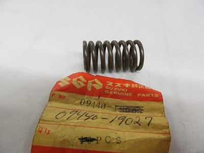 New OEM Suzuki 09440-19027 Clutch Spring NOS T500 GT500 TS400
