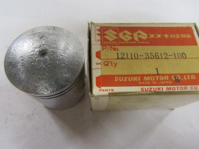 NOS  ORIGINAL OEM SUZUKI 1.0MM OVER   PISTON  FZ50 RM50  OR50  12110-35612-100