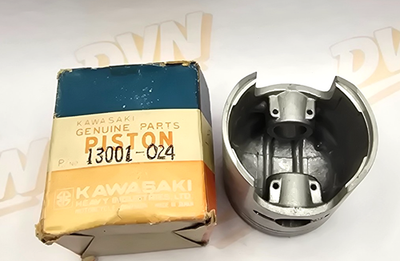 Kawasaki NOS NEW 13001-024 STD Piston F3 Bushwhacker 175