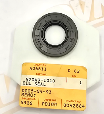 NOS GENUINE KAWASAKI 1974-79 KX KX125 OIL SEAL 92049-1010 NEW OEM
