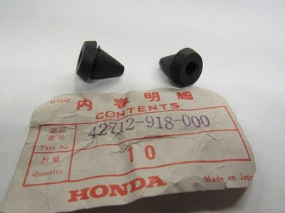 NOS Honda 1971 1973-1974 ATC90 Front  Plugs 42712-918-000 Set Of 2