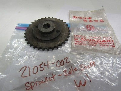 KAWASAKI NOS IDLE SHAFT SPROCKET W1 650 21054-002