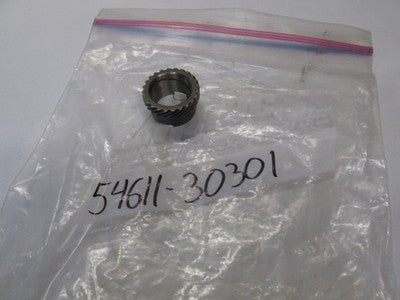 NOS Suzuki TS250 TS400 Speedometer Gear 54611-30301