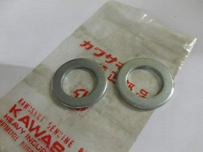 NOS OEM FACTORY KAWASAKI 1971 1974 1975 MT1 PLAIN WASHER 92022-179