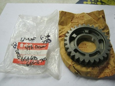 Suzuki GSX600,GS600,GSX-R750,GSX750 oem 4th gear Driven 24341-17A01