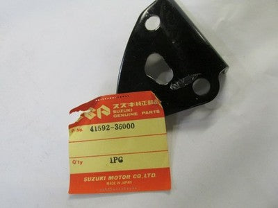 Suzuki GT185  OEM NOS engine mounting plate motor mount 41592-36000 LEFT