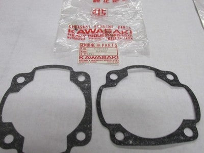 1 NOS 1970-1975 Kawasaki F5 F8 F9 250 350 Base Gasket OEM 11009-024  SOLD AS 2