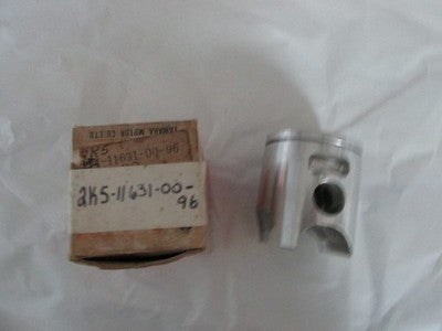 NOS Yamaha OEM Piston 1977-1979 YZ 100 YZ100 2K5-11631-00-96
