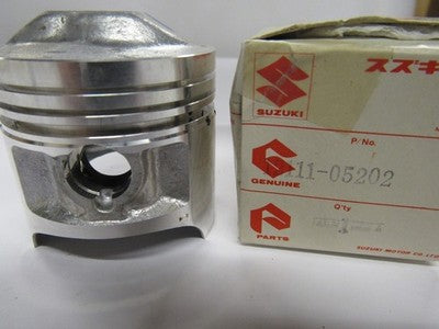 12111-05202  12111-05202 NOS Suzuki Piston (STD) DR125 DR125E GN125 GN125E SP125