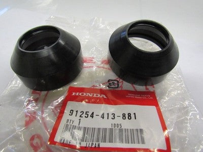 NOS HONDA CB450 FRONT FORK DUST SEAL 91254-413-881 PAIR