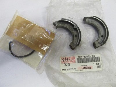 Genuine Yamaha SH 50 Razz Front Brake Shoes New OEM # 3EP-W253A-00-00