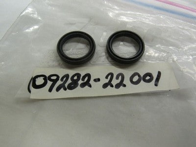 SUZUKI INTRUDER 1400,1500, CLUTCH RELEASE ACTUATION ROD, ENGINE CASE OIL SEAL