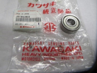Kawasaki NOS NEW 601B6302Z Ball Bearing #6302Z S1 S2 S3 A1 A7 F6 F7 G3 KH KT KZ
