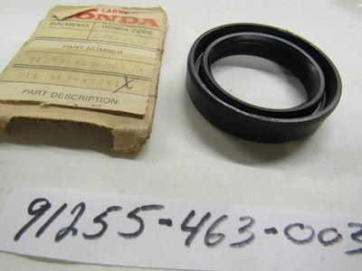 GENUINE NOS Honda OIL SEAL 91255-463-305