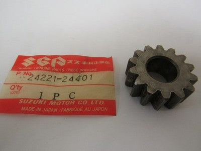 NOS Suzuki  Second Drive Gear 1984 1985   LT185  ALT185    24221-24401