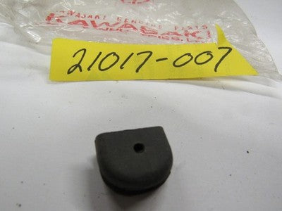 Kawasaki NOS NEW 21017-007 Wiring Harness Grommet G3 G31M Centurion 100