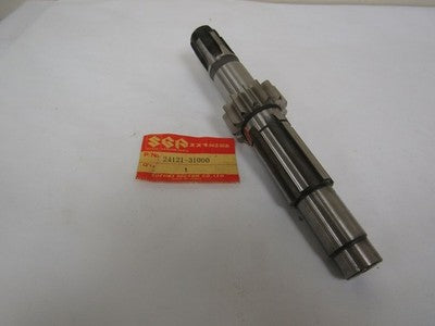SUZUKI GT750  1972-1977 TRANSMISSION COUNTERSHAFT NOS 24121-31000