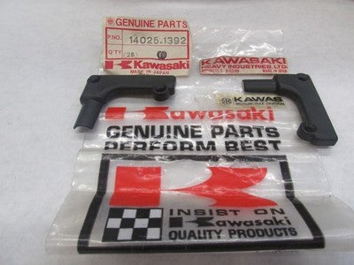 NOS Kawasaki KX KDX 80 125 175 250 r Throttle Cover OEM 14025-1392 SOLD AS 2